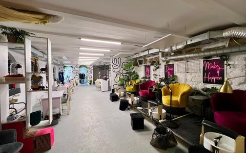 De vanzare Spatiu comercial, 207mp, zona Centrala