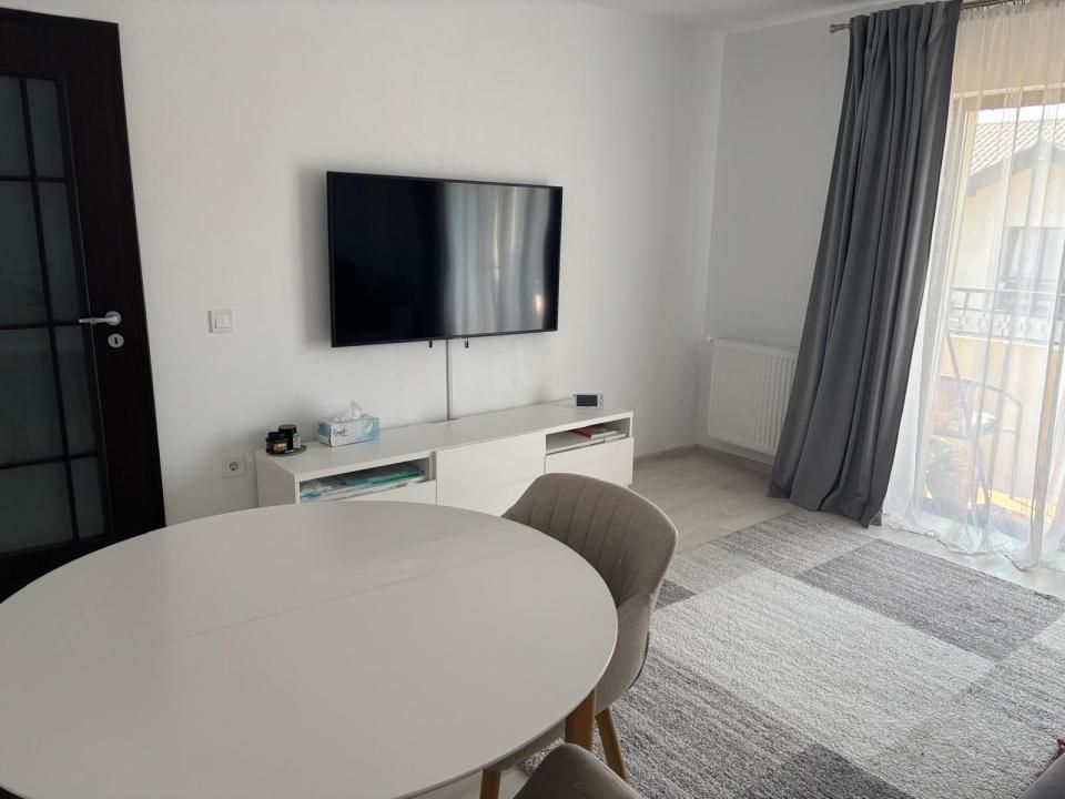 3 CAMERE DECOMANDAT 68,7 MP MOBILAT+UTILAT, VALEA LUPULUI – fotografia 1 din 13