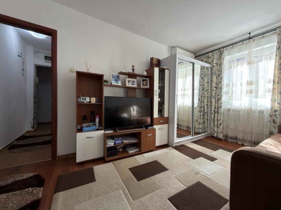 Apartament 1 camera, 25mp utili, etaj 3, centrala - Parc Padurice – fotografia 2 din 9