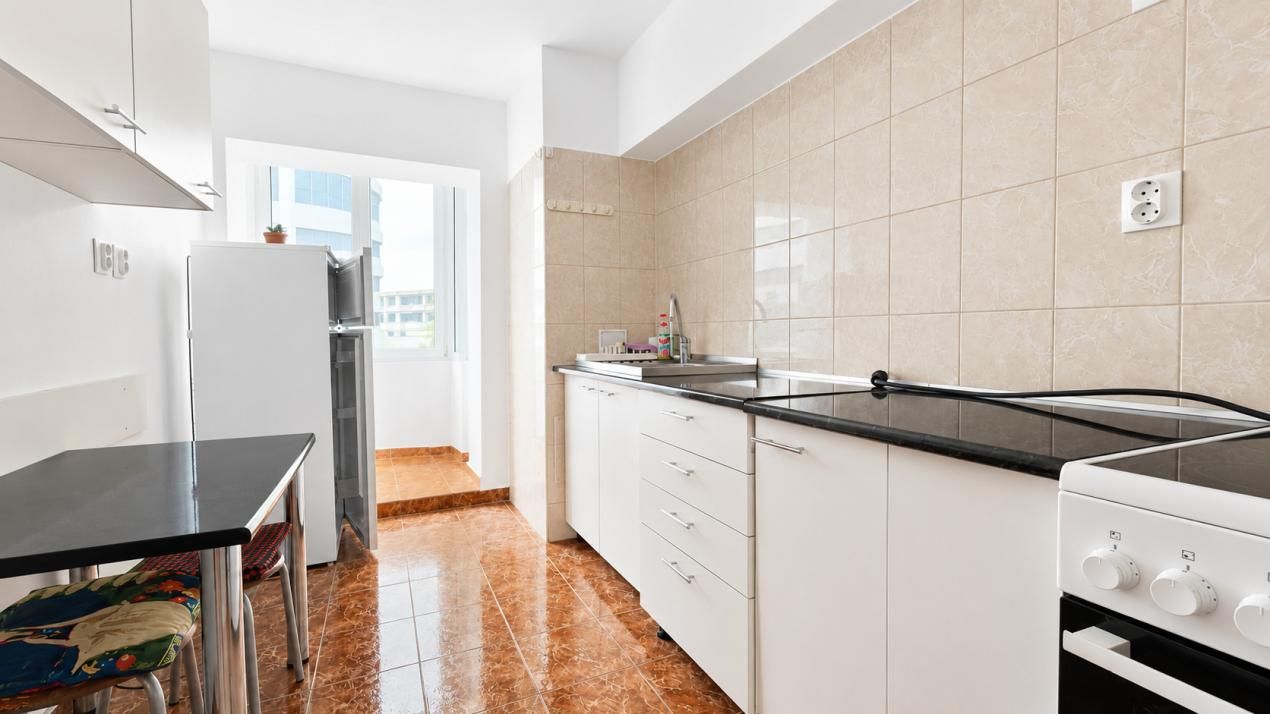 Ap 2 Camere Decomandat | 3 Balcoane | Unirii | 63 m² | SUPER PRET – fotografia 3 din 8
