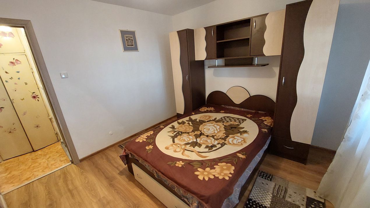 Apartament doua camere decomandat, parter, Rovine zona Bulevardul Decebal – fotografia 2 din 6