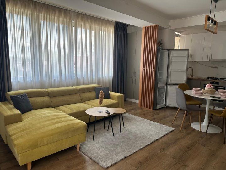 2 Camere de inchiriat | Tunari | Loc de parcare | Centrala proprie – fotografia 1 din 8