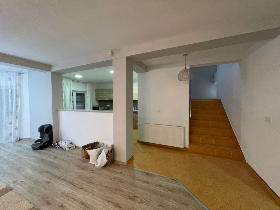 Casa Individuala 5 camere - Mosnita Veche – fotografia 4 din 22