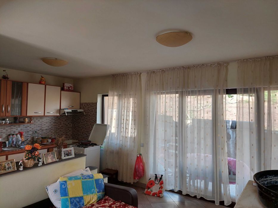 Casa individuala , 4 camere, 500 mp teren , finisata, Floresti – fotografia 1 din 12