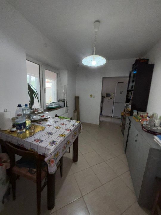 Casa cu 3 camere, 1200mp teren, 90mp suprafata utila-Mehala – fotografia 9 din 11