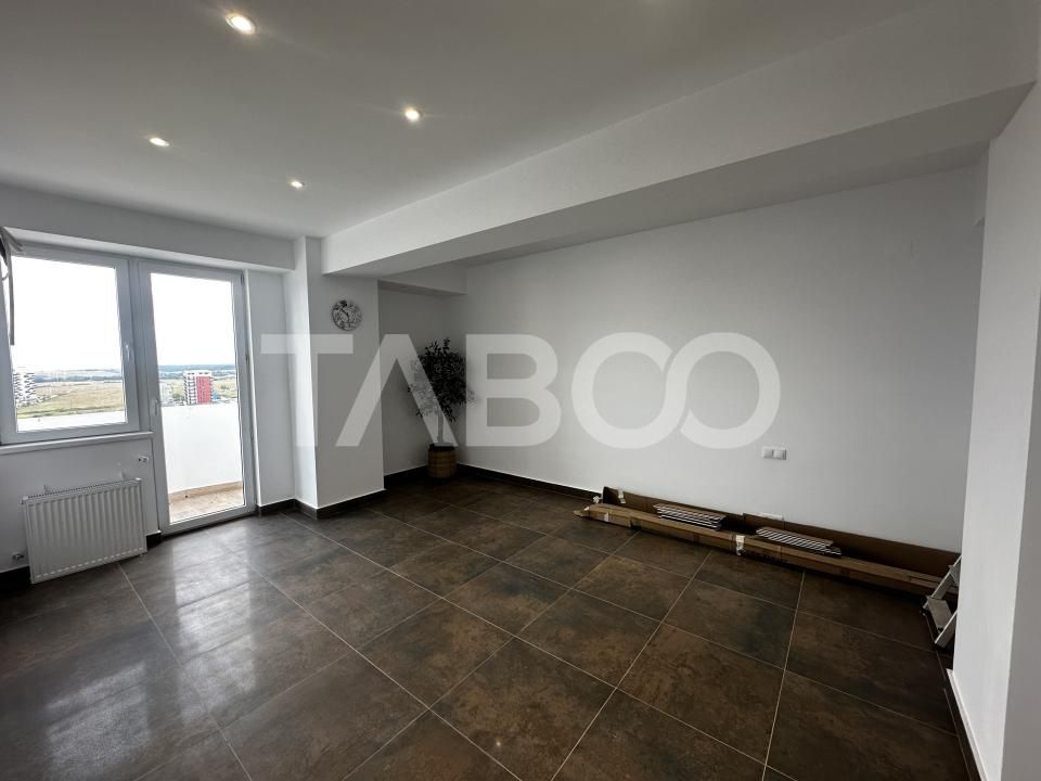 Apartament 2 camere de vanzare bucatarie separata etaj intermediar – fotografia 1 din 7