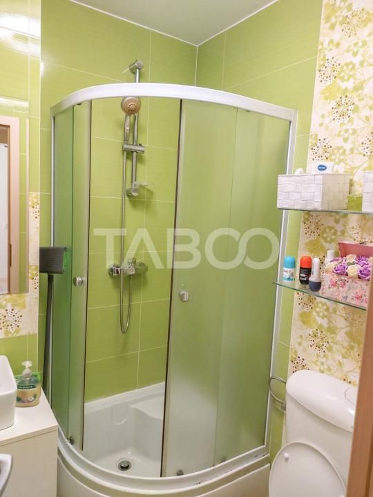 Apartament cu 4 camere renovat in Plopilor etaj intermediar – fotografia 5 din 5