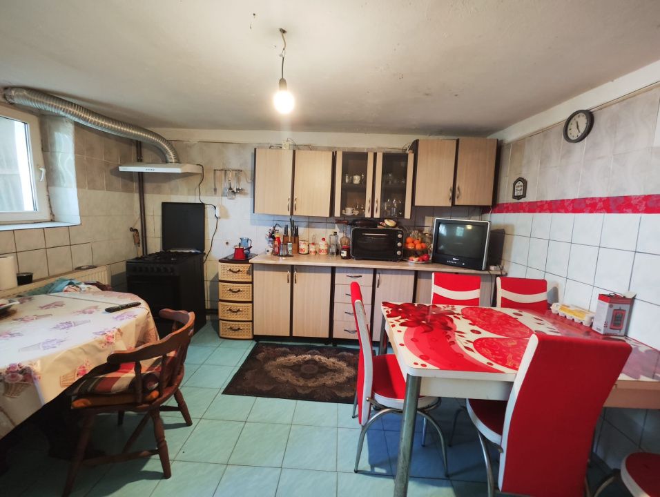Casa 5 camere, teren 1296 mp, Craiova, zona Brestei – fotografia 9 din 20