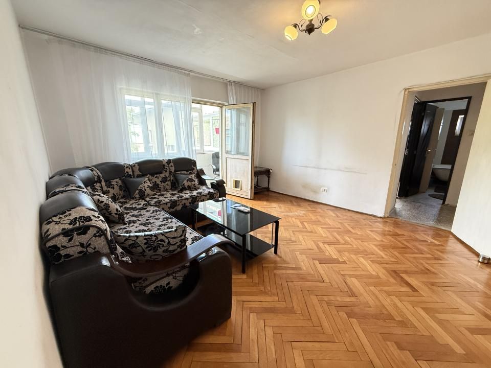 Apartament 2 camere, semidecomandat, 52 mp - Dambovita – fotografia 1 din 8