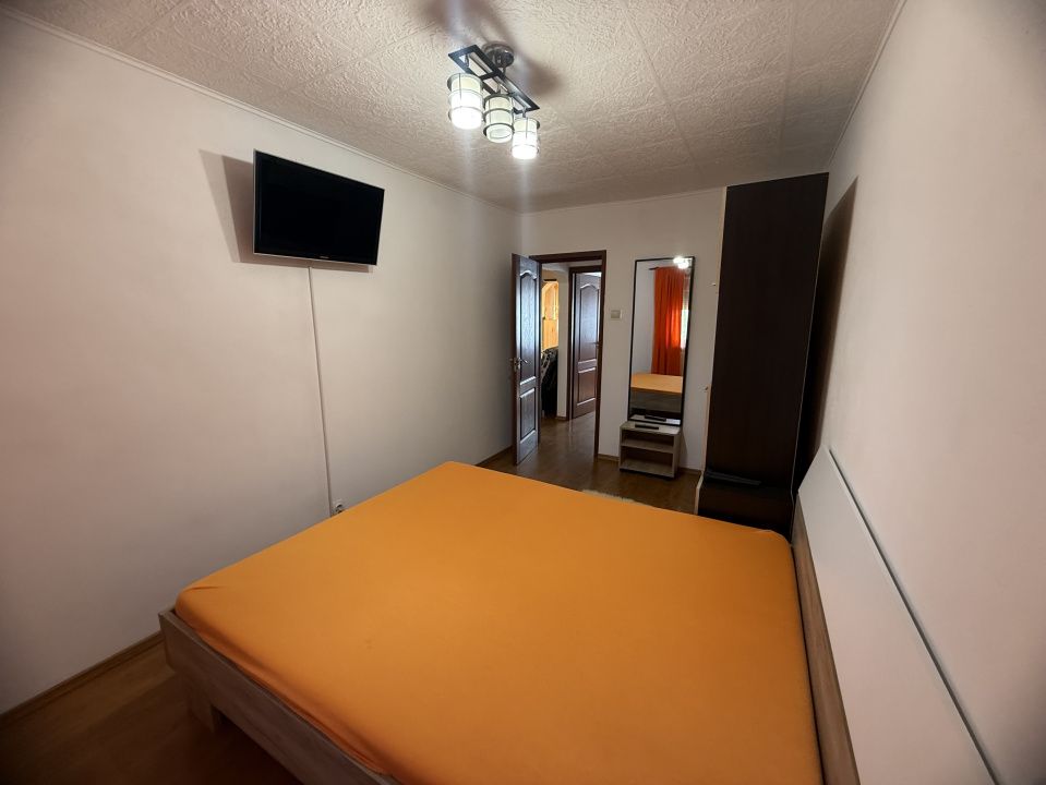 Apartament 3 camere, 49.75 mp, cartier Craiovița Nouă, zona Orizont – fotografia 4 din 11