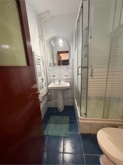4 Camere de inchiriat | Unirii | Metrou | Mobilat & Utilat | – fotografia 2 din 9