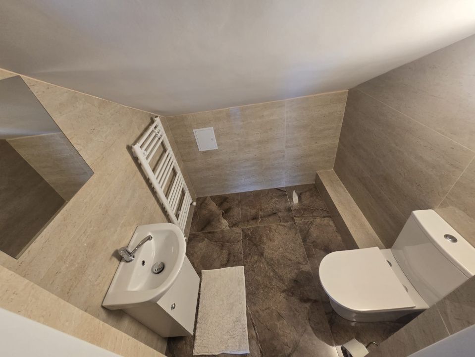 Casa individuală cu Panoramă, garaj și o terasă acoperită, Campenesti – fotografia 11 din 11