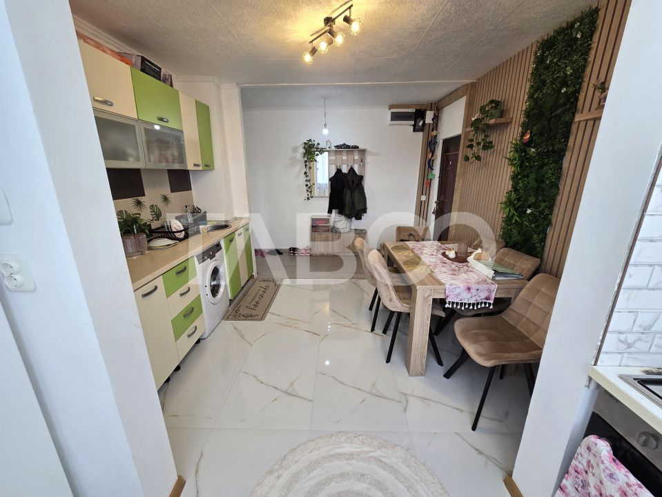 Apartament decomandat de vanzare mobilat pivnita Vasile Aaron Sibiu – fotografia 16 din 17