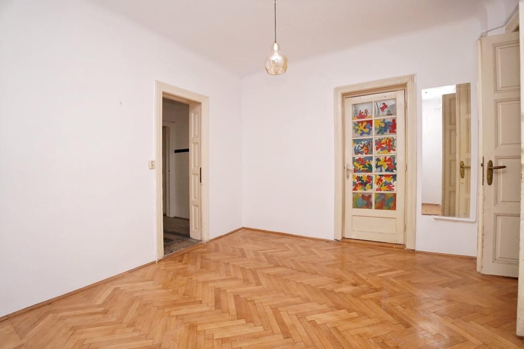 Dorobanți - Capitale | Detached Villa | Private Courtyard – fotografia 12 din 24