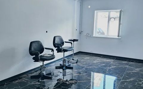 Spatiu comercial de inchiriat, 41 mp, zona Stejarului!, Floresti!