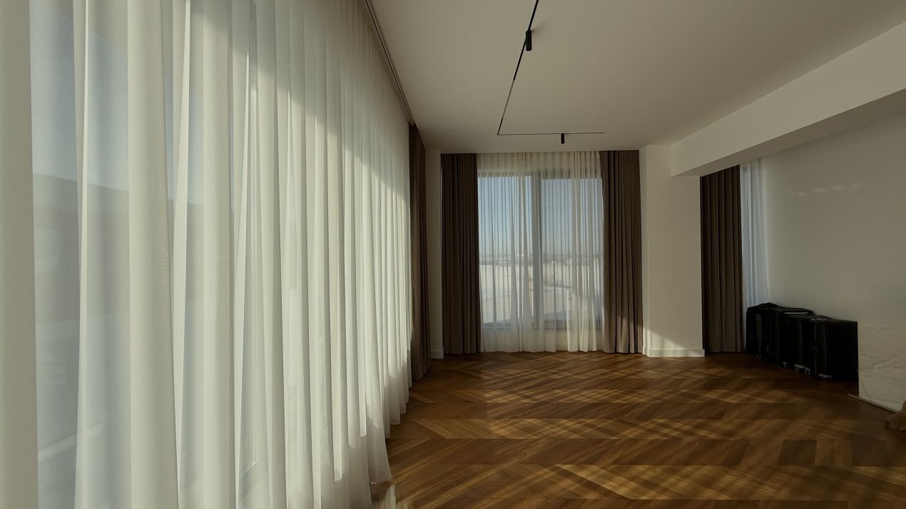 Penthouse pe bune, 5 camere, vedere la Mare si la Lac, 5 parcari subterane – fotografia 85 din 85