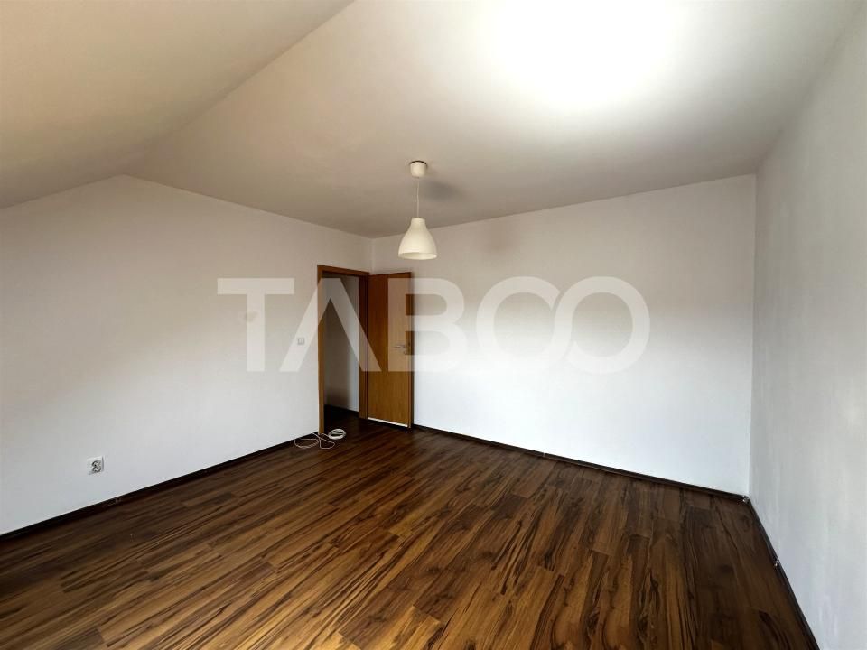 Apartament de vanzare 50 mpu 2 camere in Sibiu zona Strand – fotografia 1 din 7