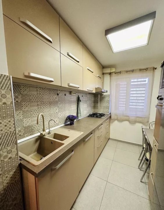 APARTAMENT 3 CAMERE | ZONA TOMIS NORD-CAMPUS | TERMEN LUNG – fotografia 3 din 9