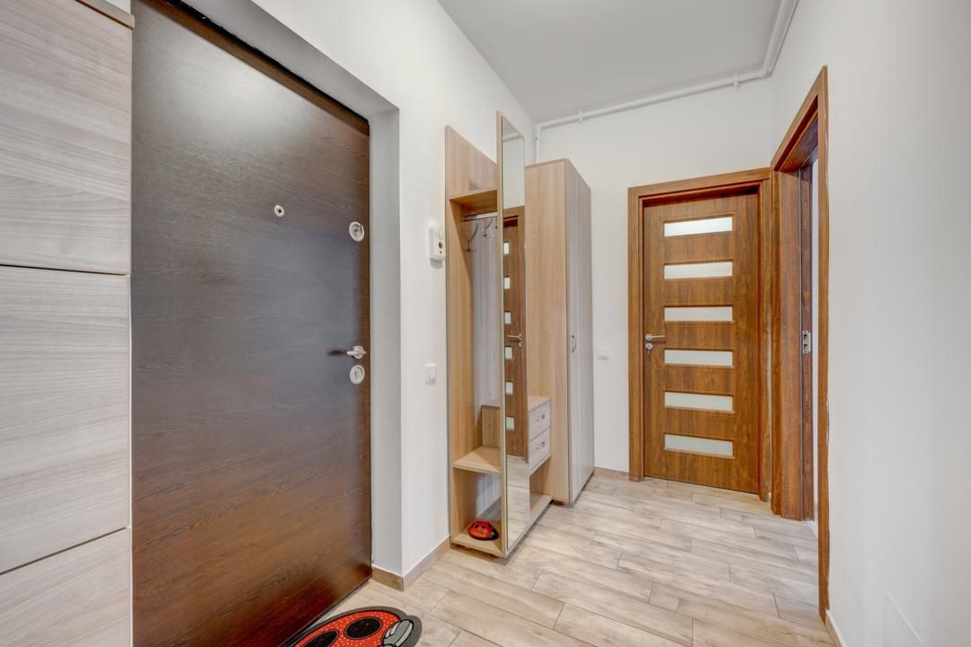 Apartament 2 camere Titan, 1 Decembrie, decomandat, bloc cu lift si pod – fotografia 10 din 14