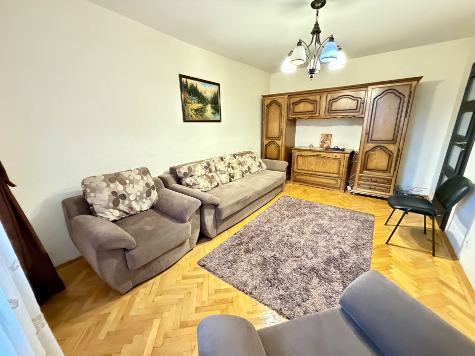 Apartament 3 camere, 77.20 mp, cartier Lapus, zona Intim – fotografia 1 din 10