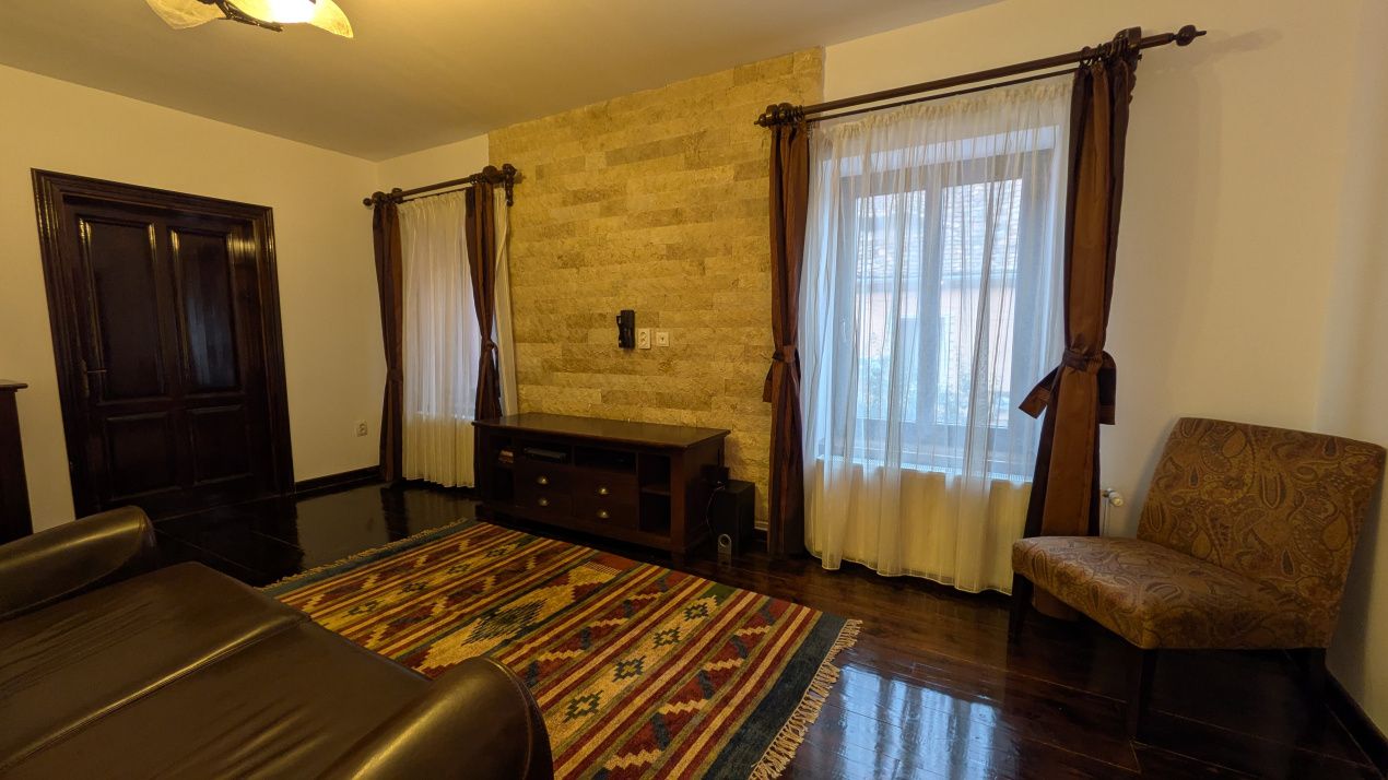 CENTRUL ISTORIC, APARTAMENT LA CASĂ, 88,98 MP, 3 CAMERE PE DOUĂ NIVELURI – fotografia 13 din 56
