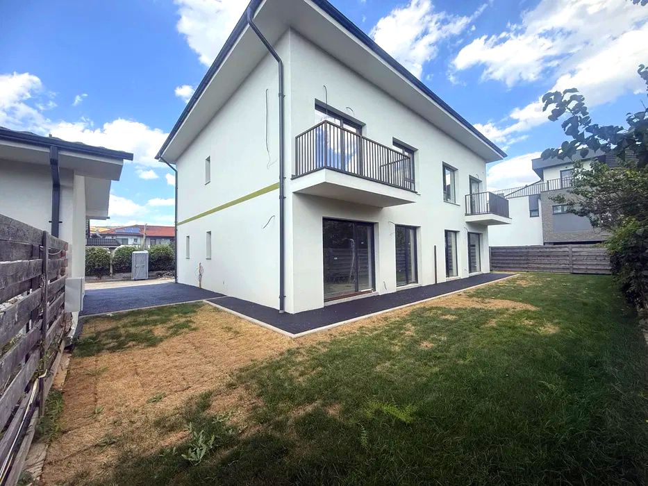 Casă tip duplex, P+E+M, 195 mp utili, 5 dormitoare, Zona Stadionului, Florești – fotografia 3 din 7