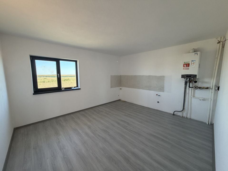 Casa P+1, 152mp utili, 600mp teren, comuna Ghercesti – fotografia 5 din 14