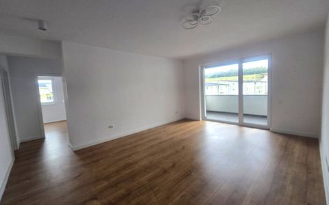 Apartament de închiriat, locuință / birou / spațiu comercial | Eroilor