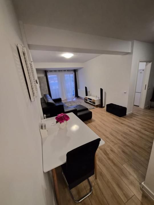 Apartament o camera, 44 mp, parcare, zona Mega Image, Floresti! – fotografia 2 din 8