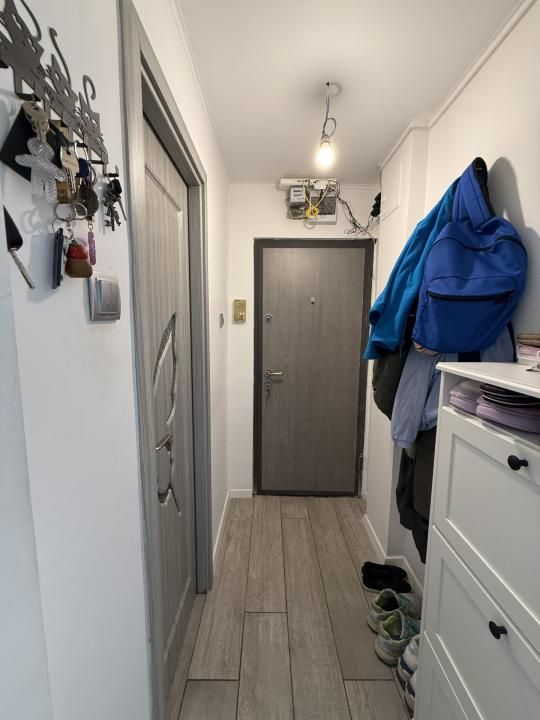 Apartament cu 3 camere, semidecomandat - Piata Doina – fotografia 7 din 8