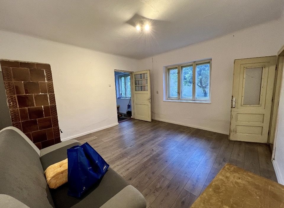 Casă în centrul Bonțida, la 200 m de Castelul Bánffy, teren 1.642 mp – fotografia 6 din 7