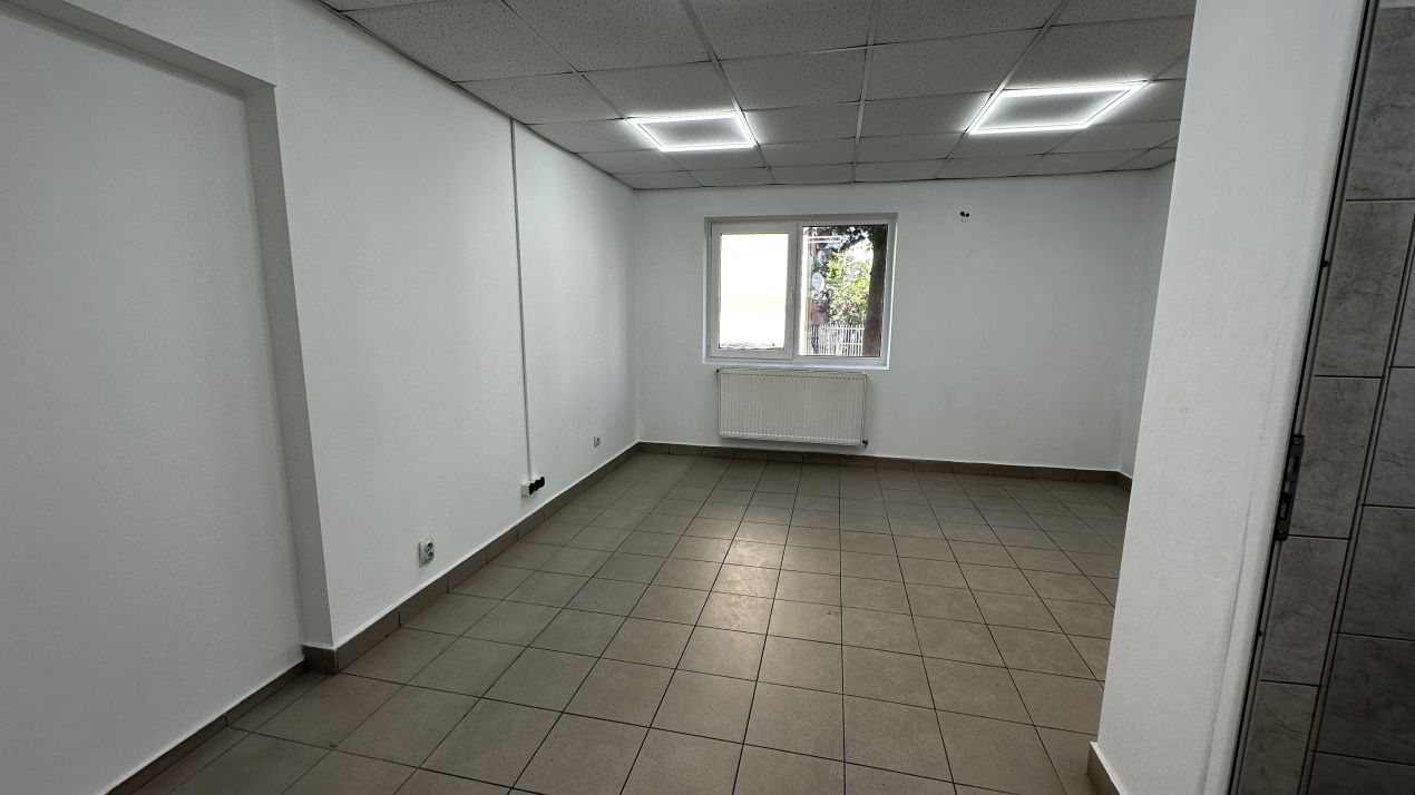 Inchiriere Spatiu Comercial 105 mp la Bulevard cu vad si parcare – fotografia 13 din 20