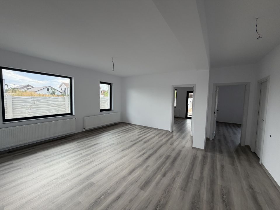 Casa parter, 96,93mp utili, teren 498mp, Preajba , zona Capsunarie – fotografia 6 din 14