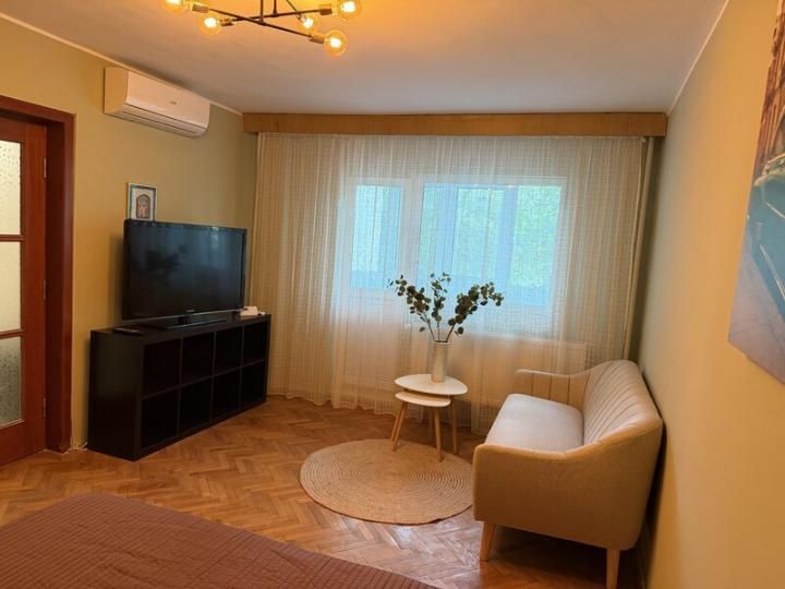 2 Camere de vanzare | Stefan cel Mare | Metrou | – fotografia 1 din 17
