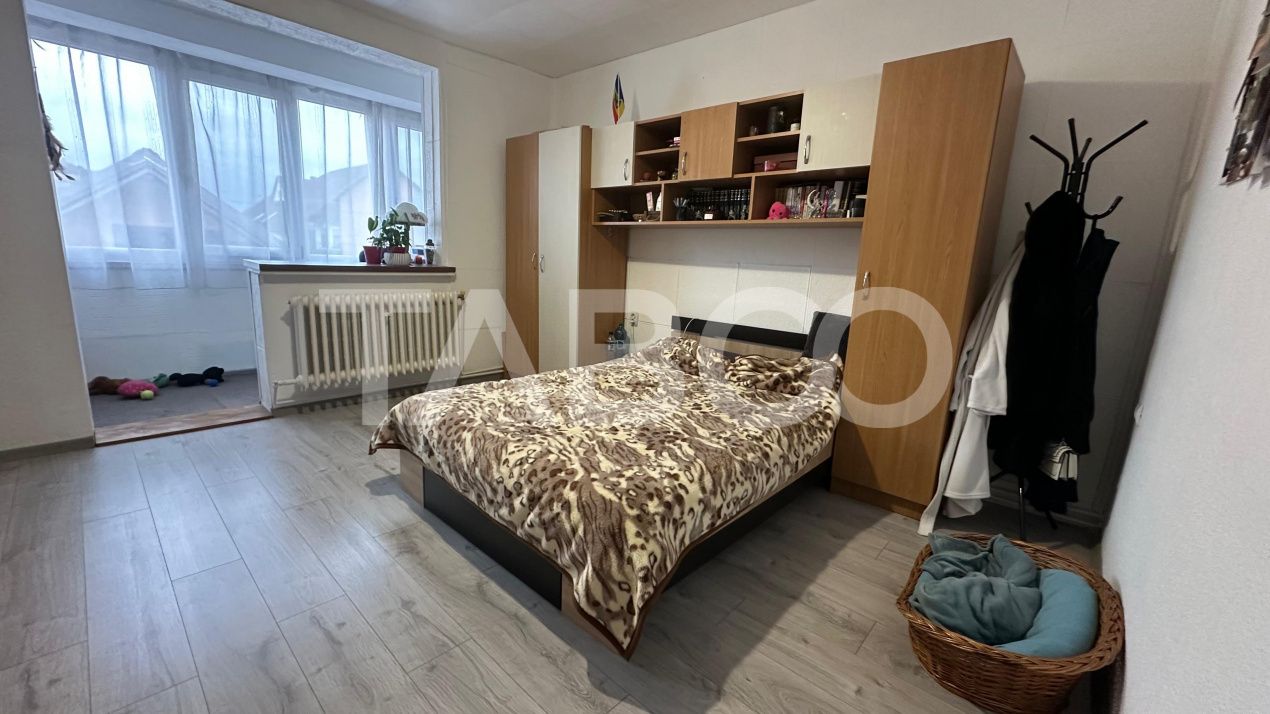 Apartament la casa 4 camere  pivnita curte privata zona Lazaret Sibiu – fotografia 12 din 17