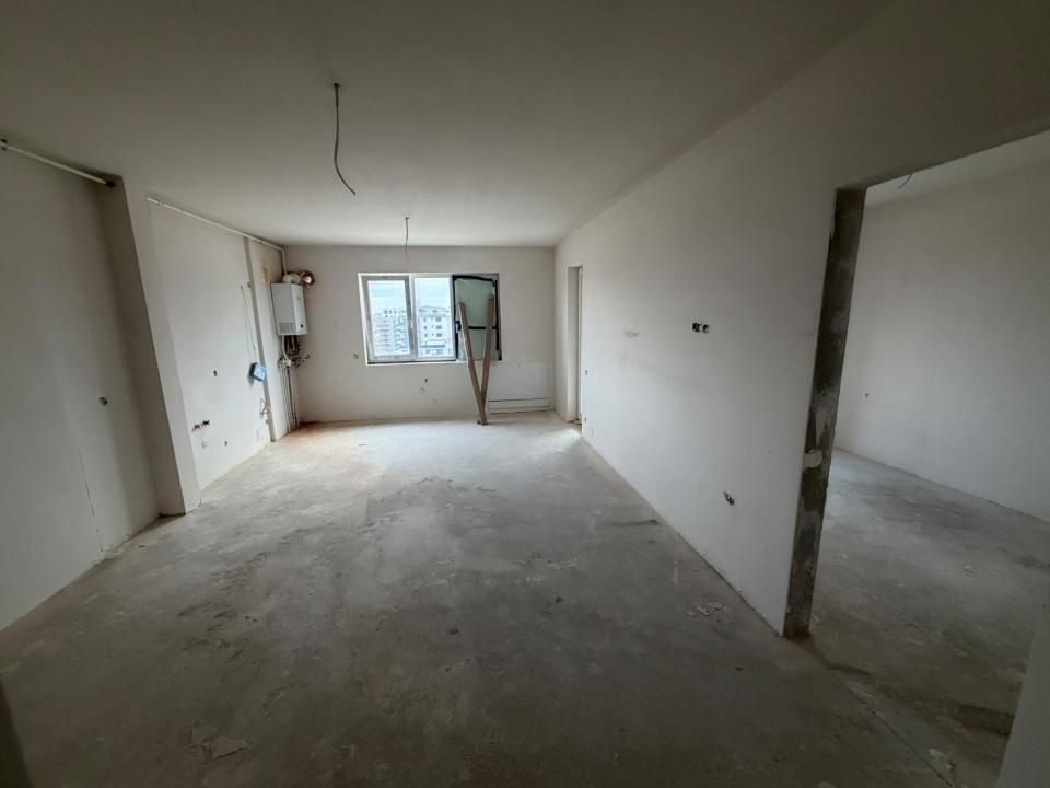 Apartament nou, semifinisat cu 2 camere si balcon zona Vivo – fotografia 1 din 7