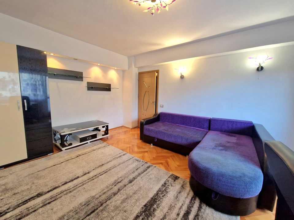 3 camere mobilat, Piata Cipariu – fotografia 1 din 17
