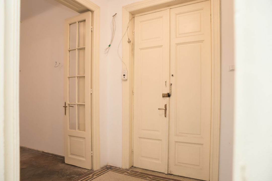 Apartamentul din turnul cu glorietă — Calea Victoriei nr. 2 – fotografia 5 din 38