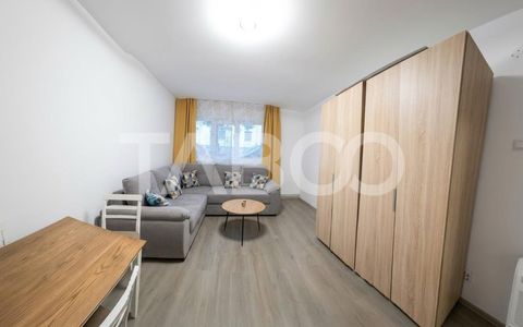 Apartament cu 2 camere de vanzare in bloc izolat cu boxa in Gruia