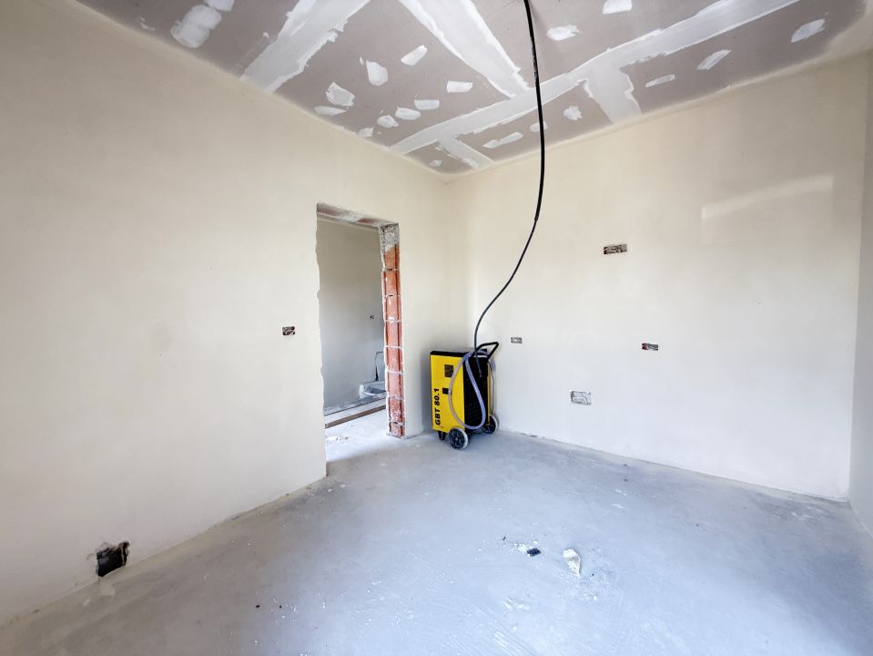 Duplex cu 3 camere si teren de 247 mp de vanzare in localitatea Sacalaz – fotografia 21 din 24