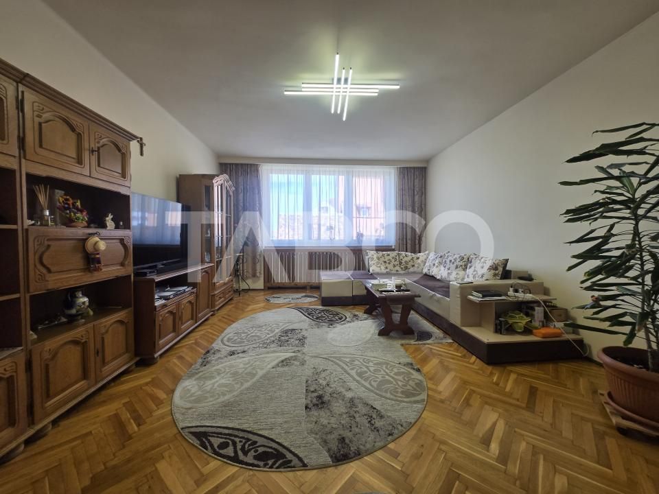 Apartament 5 camere de vanzare 182mp decomandat zona Piata Cluj Sibiu – fotografia 17 din 17