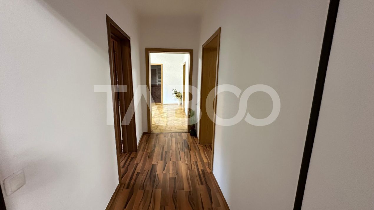 Casa individuala 8 camere curte libera 300mp zona Calea Poplacii Sibiu – fotografia 9 din 31