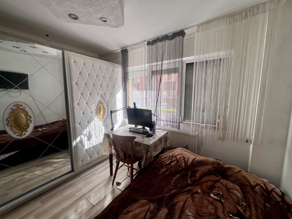 Garsoniera, 16mp utili, parter, zona UMT – fotografia 2 din 6