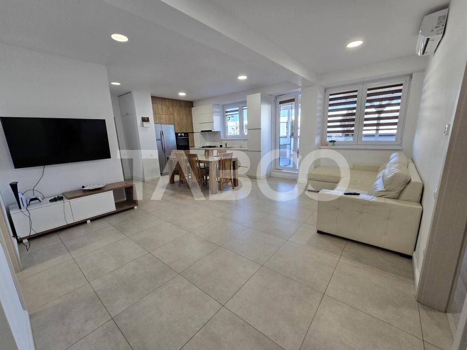 Penthouse 4 camere mobilat 2 bai 2 parcari terasa 72 mp Turnisor Sibiu – fotografia 13 din 20