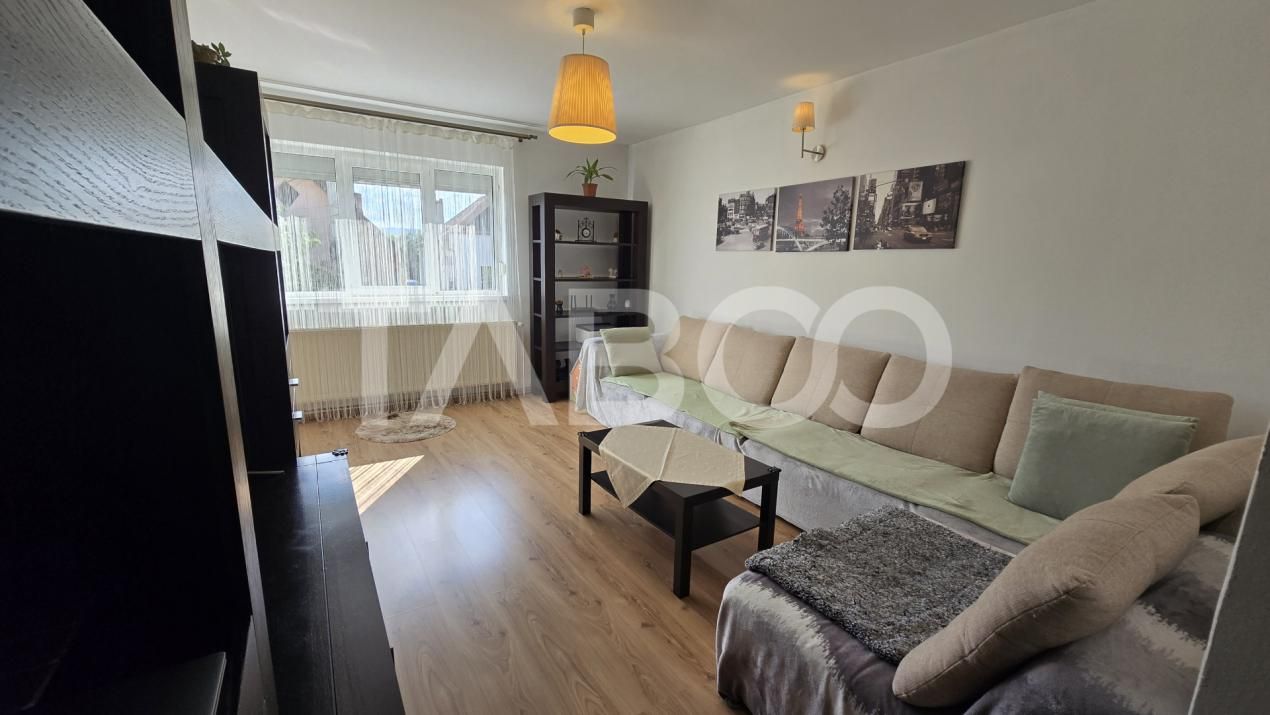 Apartament de vanzare 4 camere 2 bai garaj si curte in Turnisor – fotografia 2 din 18