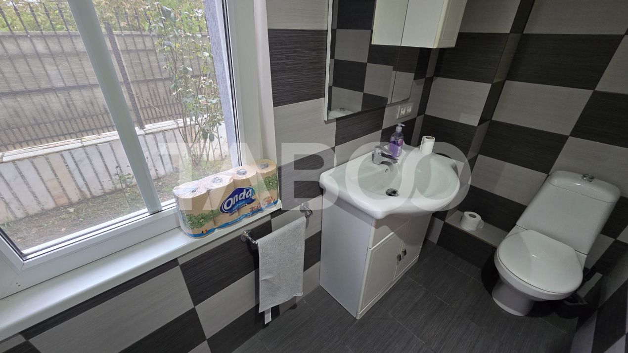 Casa individuala cu 4 camere 230mp curte libera de vanzare Gusterita – fotografia 6 din 18