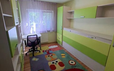 Apartament de inchiriat 3 camere 70 mp zona Manastur Tasnad