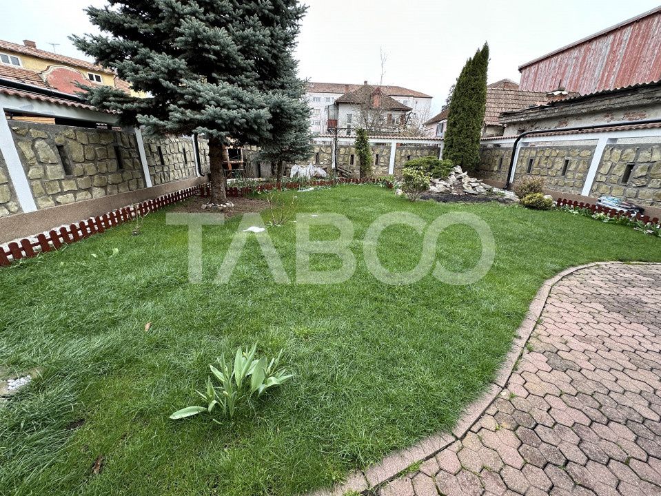 Casa tip californian cu crama piscina sauna garaj teren liber 250 mp – fotografia 27 din 34