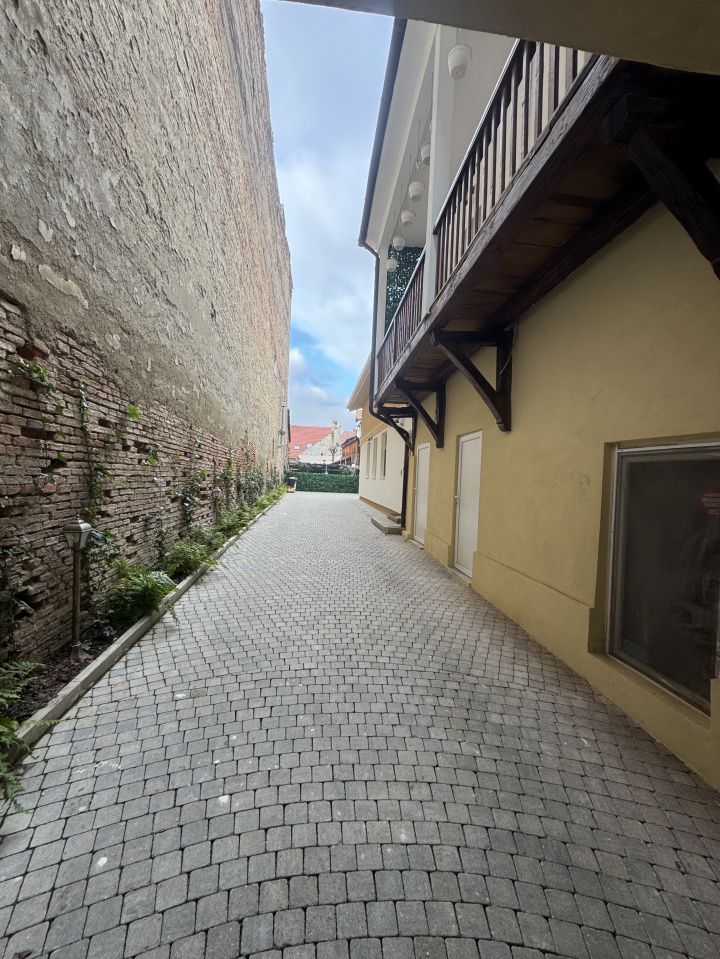 🏙️ Apartament în regim hotelier – ultracentral Bistrița  📍 – fotografia 10 din 11