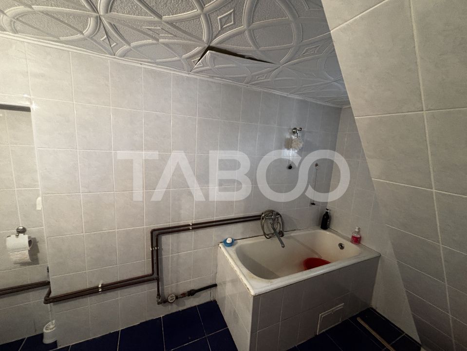 Casa  cu gradina de vanzare  si curte + pivnita zona Terezian Sibiu – fotografia 10 din 14